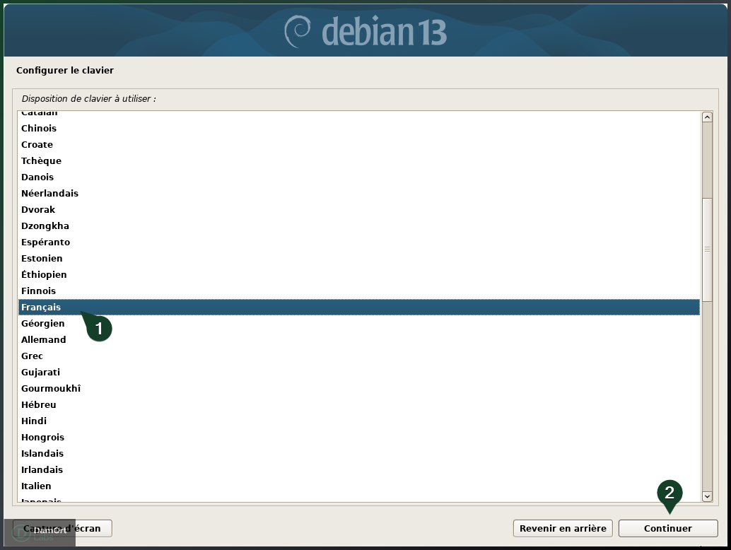 Crée un serveur GLPI sous Debian 13 avec Hyper-V